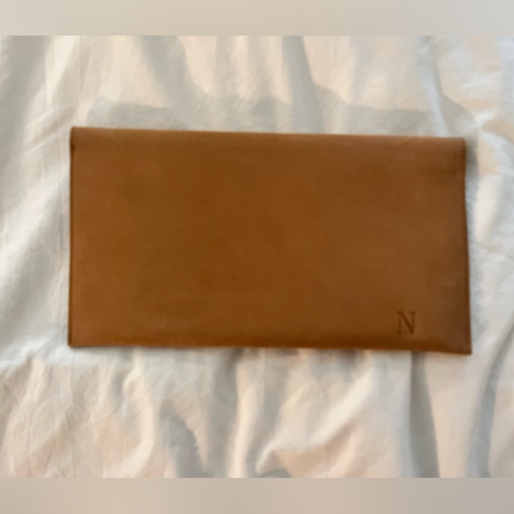 NWT Nisolo Envelope Clutch - Picture 3 of 3